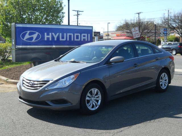 Photo of 2011 Hyundai Sonata
