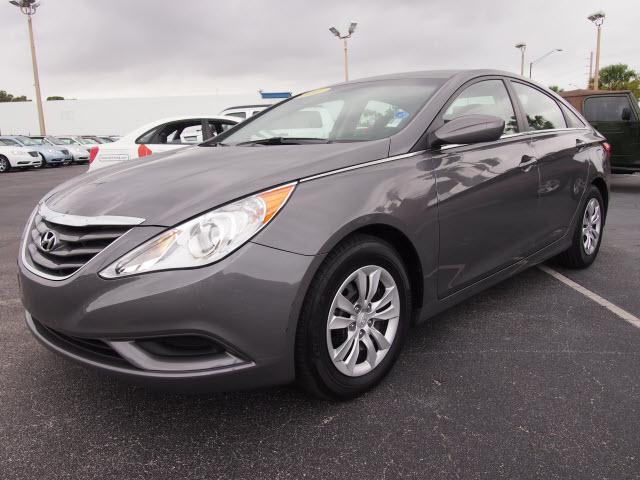 Photo of 2011 Hyundai Sonata