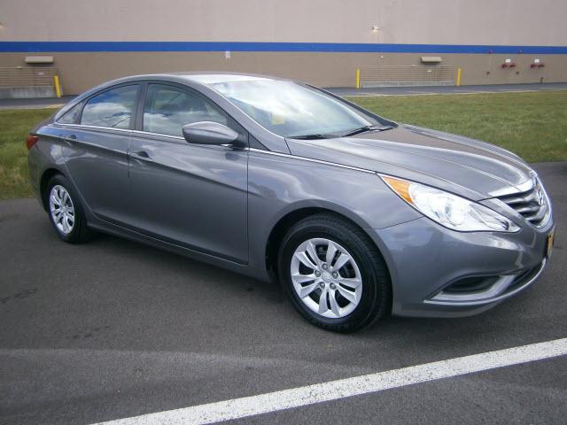 Photo of 2011 Hyundai Sonata
