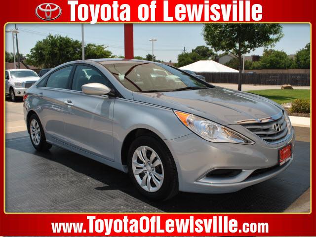 Photo of 2012 Hyundai Sonata