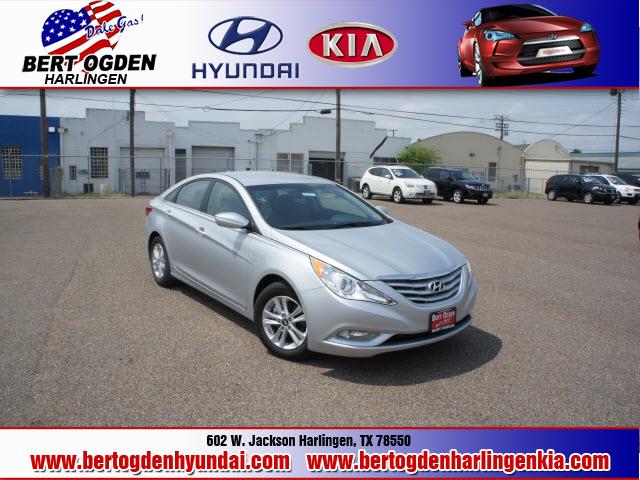 Photo of 2013 Hyundai Sonata
