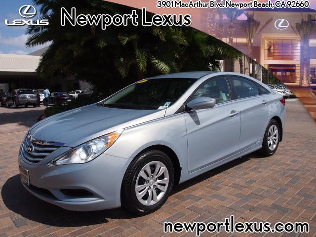 Photo of 2011 Hyundai Sonata