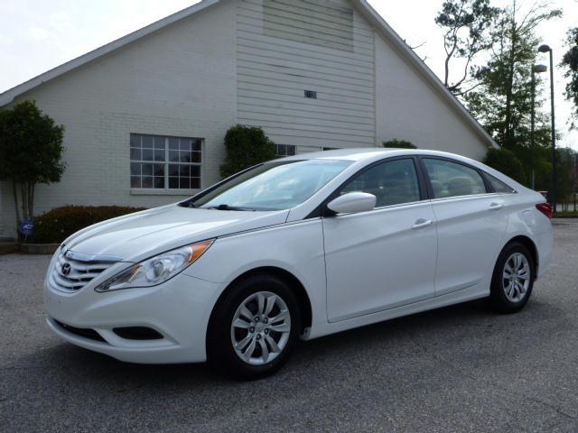 Photo of 2011 Hyundai Sonata