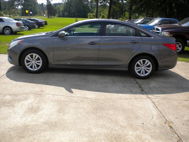 Photo of 2011 Hyundai Sonata