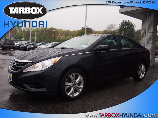 Photo of 2011 Hyundai Sonata