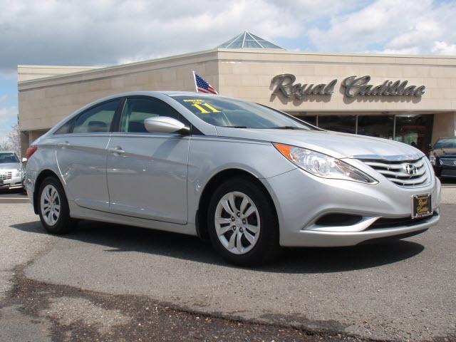 Photo of 2011 Hyundai Sonata