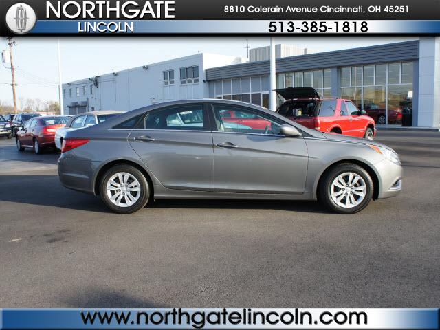 Photo of 2011 Hyundai Sonata