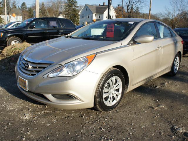 Photo of 2011 Hyundai Sonata