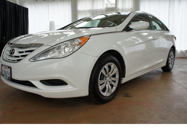 Photo of 2012 Hyundai Sonata