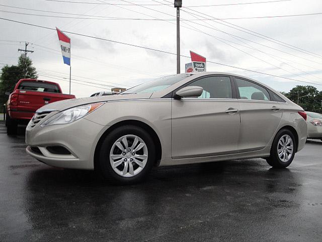 Photo of 2011 Hyundai Sonata