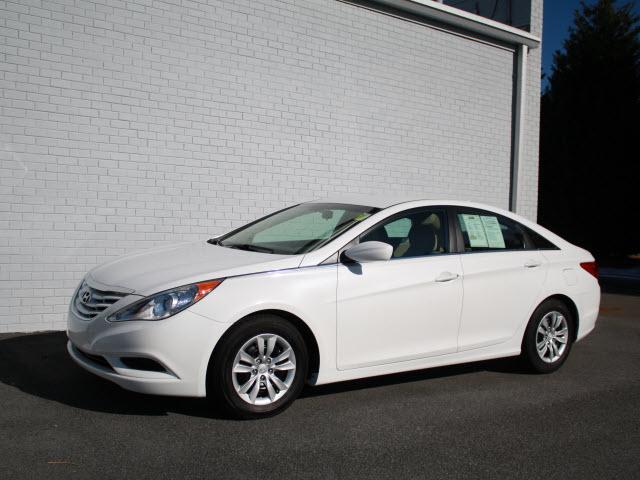 Photo of 2011 Hyundai Sonata