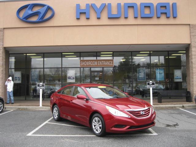 Photo of 2011 Hyundai Sonata