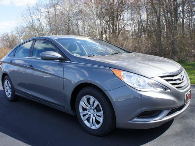 Photo of 2011 Hyundai Sonata