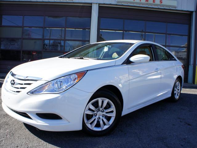 Photo of 2011 Hyundai Sonata