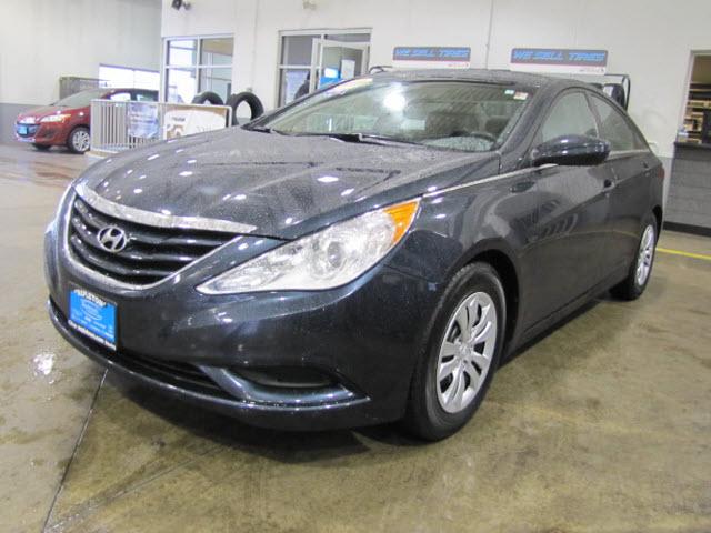 Photo of 2011 Hyundai Sonata