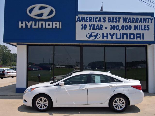 Photo of 2011 Hyundai Sonata