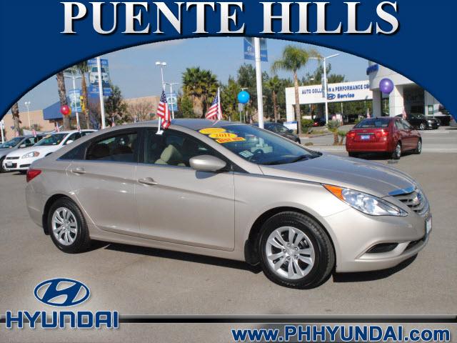 Photo of 2011 Hyundai Sonata