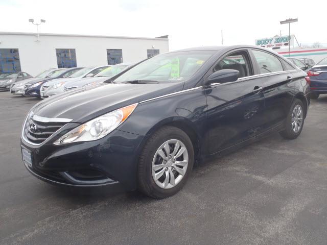 Photo of 2011 Hyundai Sonata