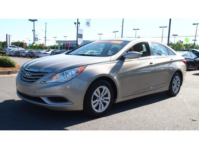 Photo of 2011 Hyundai Sonata