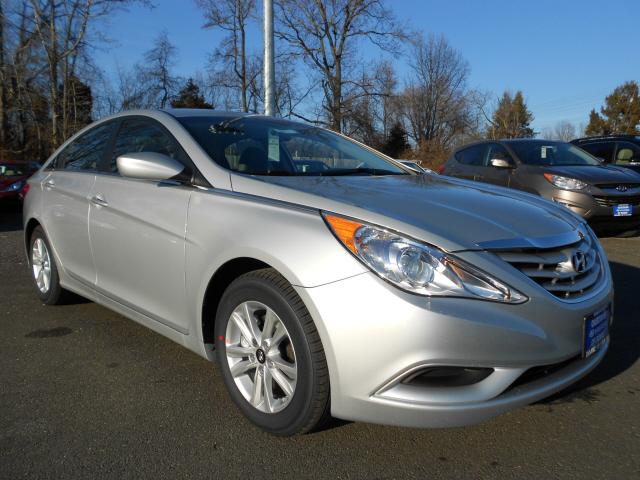 Photo of 2012 Hyundai Sonata
