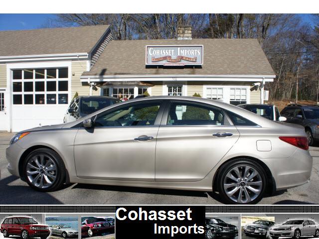 Photo of 2011 Hyundai Sonata