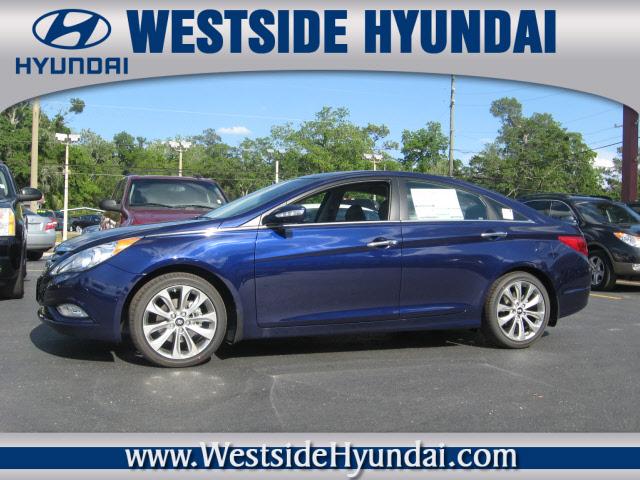 Photo of 2012 Hyundai Sonata