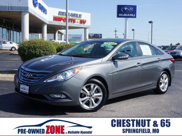 Photo of 2011 Hyundai Sonata
