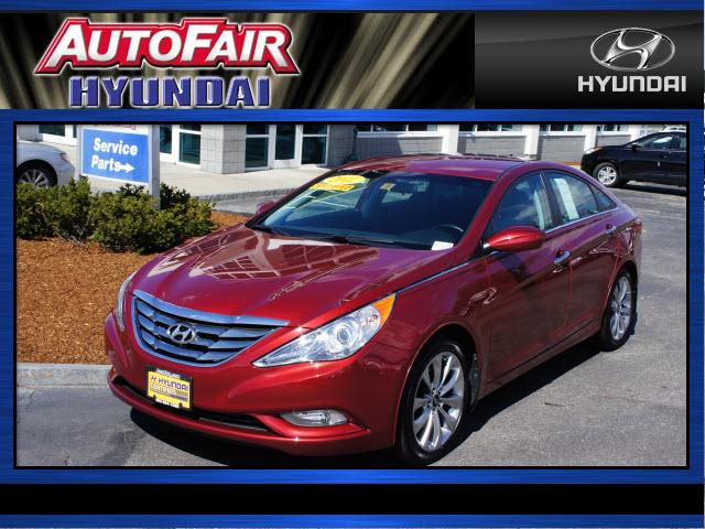Photo of 2011 Hyundai Sonata