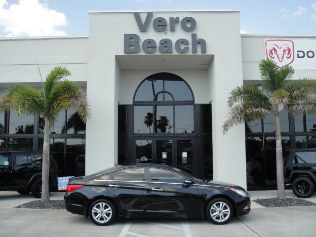 Photo of 2011 Hyundai Sonata
