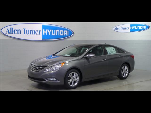 Photo of 2012 Hyundai Sonata