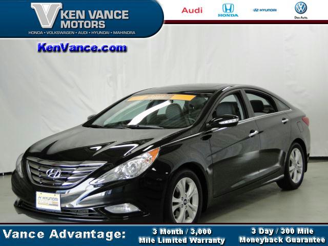 Photo of 2011 Hyundai Sonata