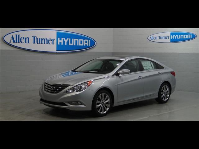 Photo of 2012 Hyundai Sonata