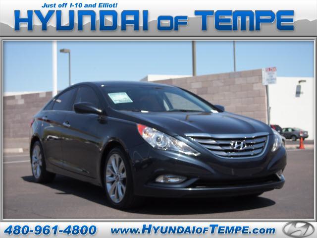 Photo of 2011 Hyundai Sonata