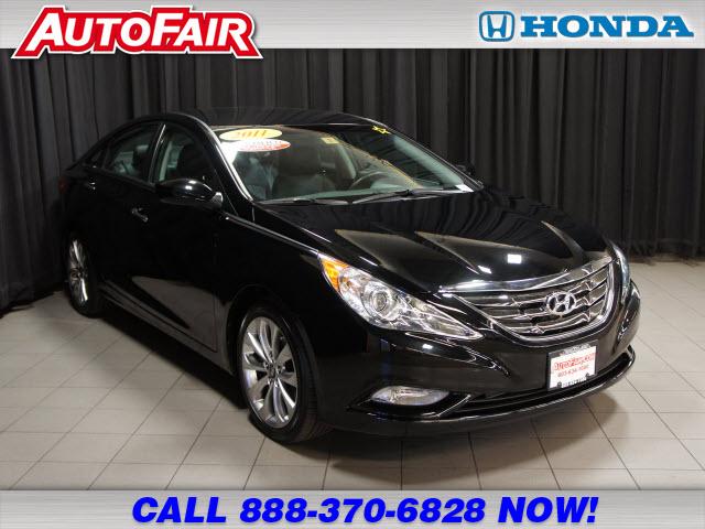 Photo of 2011 Hyundai Sonata