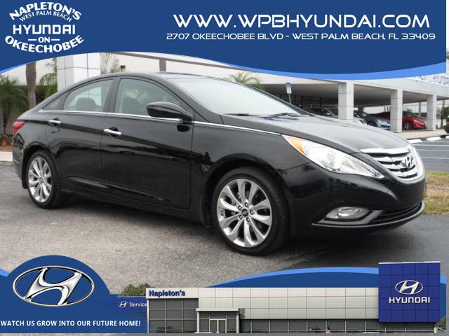 Photo of 2011 Hyundai Sonata