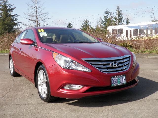 Photo of 2011 Hyundai Sonata