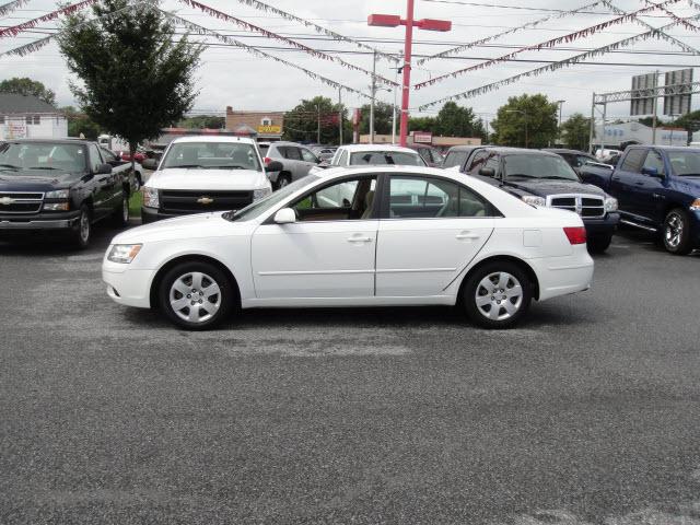Photo of 2009 Hyundai Sonata