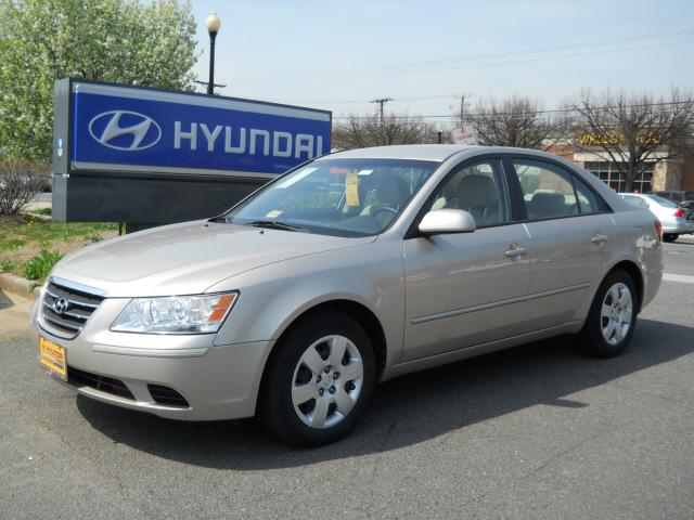 Photo of 2010 Hyundai Sonata
