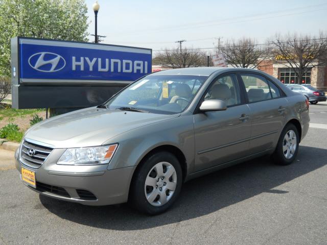 Photo of 2010 Hyundai Sonata