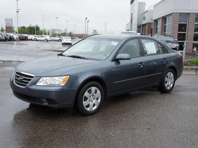 Photo of 2010 Hyundai Sonata