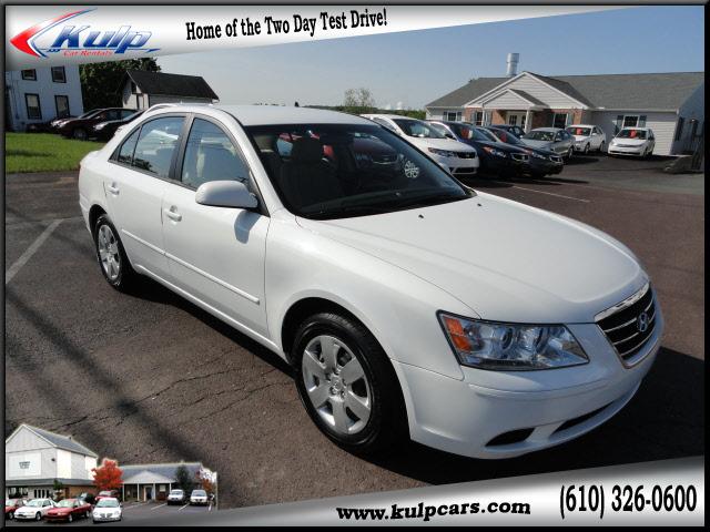 Photo of 2010 Hyundai Sonata