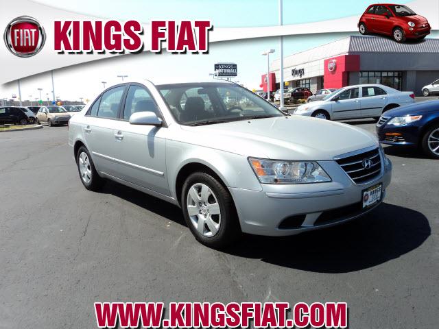 Photo of 2010 Hyundai Sonata