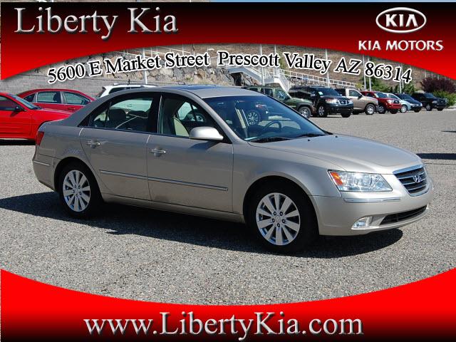 Photo of 2009 Hyundai Sonata