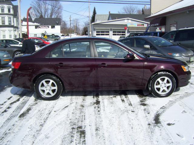 Photo of 2006 Hyundai Sonata
