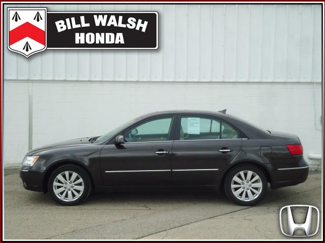 Photo of 2009 Hyundai Sonata