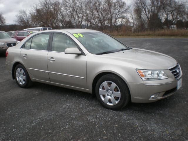 Photo of 2009 Hyundai Sonata