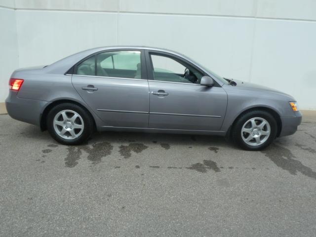 Photo of 2006 Hyundai Sonata