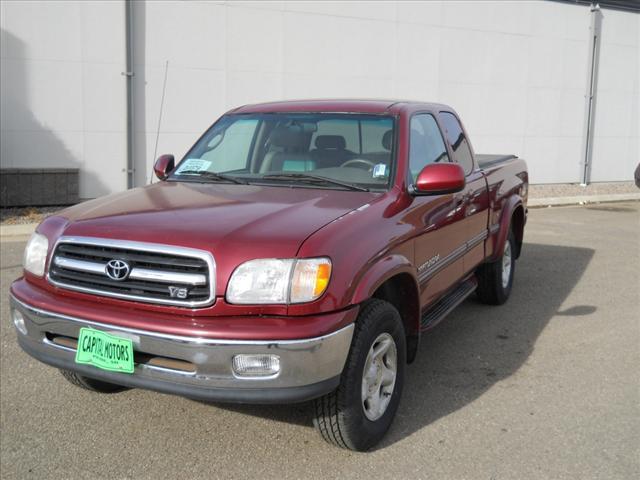 Photo of 2000 Toyota Tundra