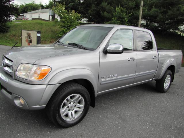 Photo of 2005 Toyota Tundra