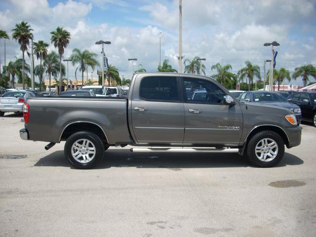 Photo of 2006 Toyota Tundra